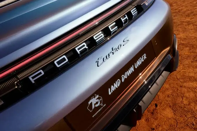 Porsche <a href=