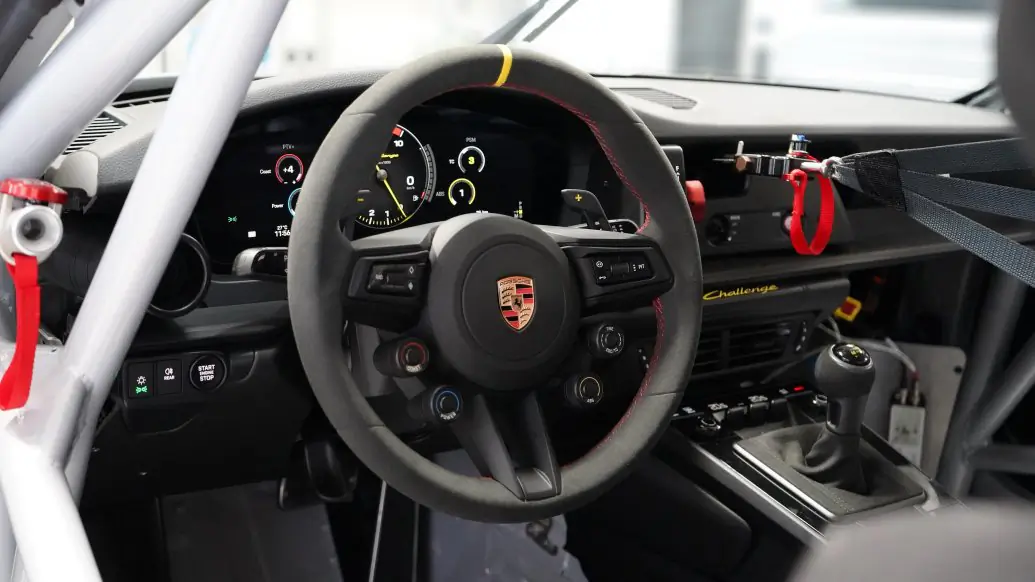 Porsche 911 Challenge