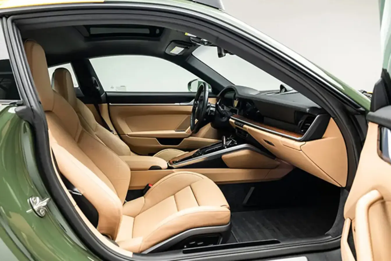 Porsche 911 Safari by Tangent