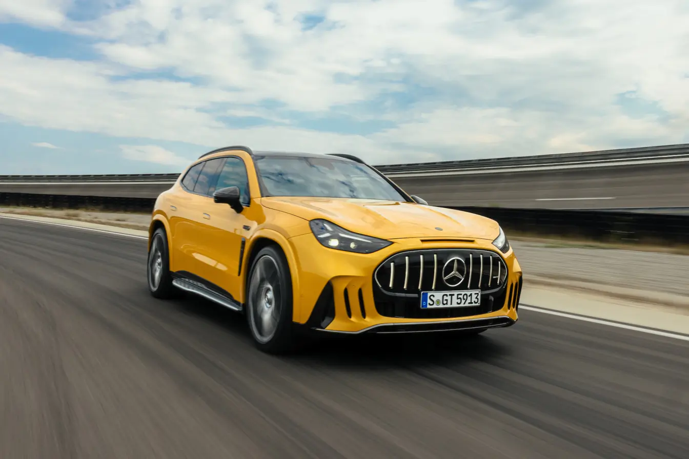 MERCEDES AMG GT SUV